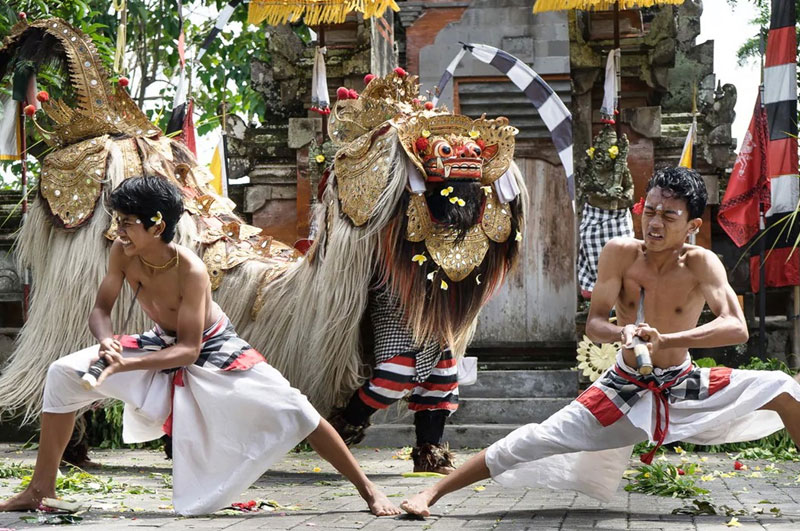 Barong & Keris Dance